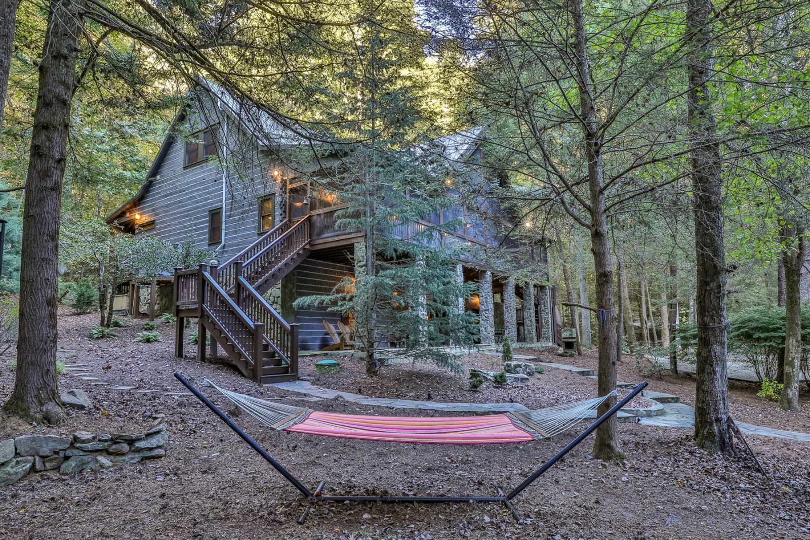 Blue Sky Cabin Rentals Mountaintown Creek Lodge