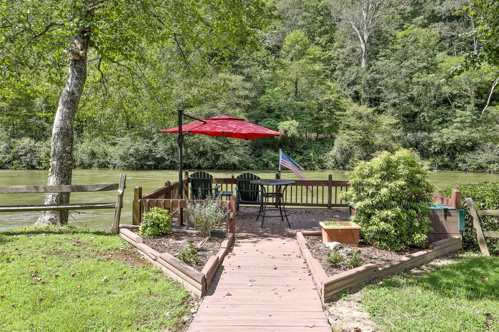 Blue Sky Cabin Rentals Toccoa River Lodge