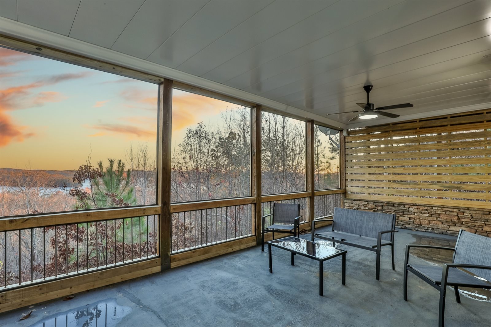 Blue Sky Cabin Rentals Carter's Lake Overlook