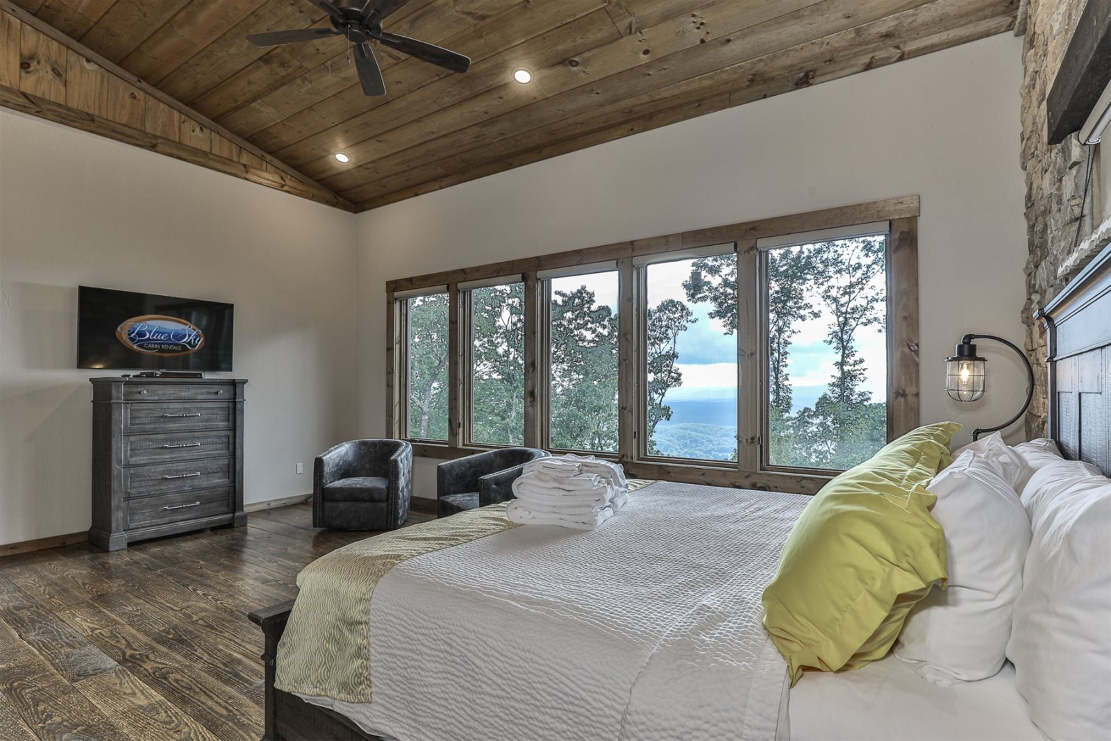 Image showcasing Blue Sky Cabin Rentals: Altitude Elegance