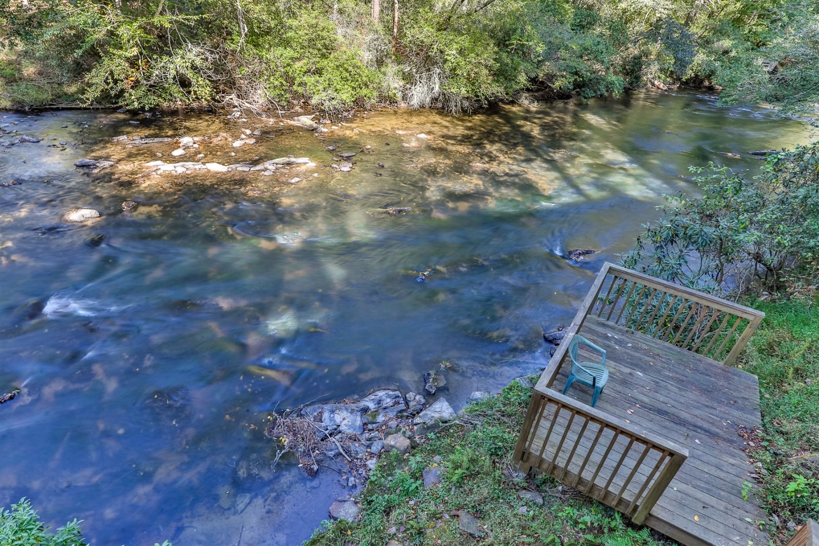 Blue Sky Cabin Rentals River Time