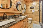 Upper Level King Master Bathroom 