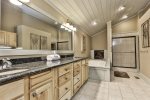 Upper Level Primary Private Bathroom 