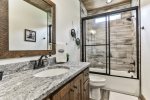 Main Level Shared Bathroom 