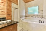 Master Private Bathroom 