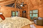 Upper Level Private Master King Bedroom With TV & Deck Access To Fireplace