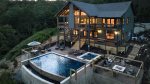 Welcome To Toccoa Vista Pool & Spa