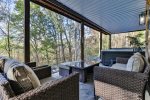 Enjoy Overlooking The Creek 