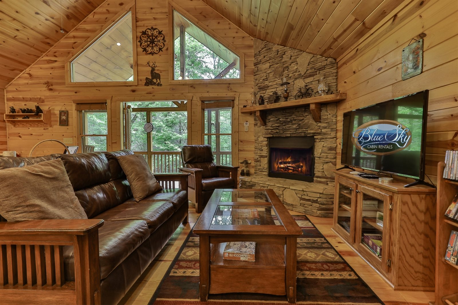 Blue Sky Cabin Rentals: Tranquility On The Creek