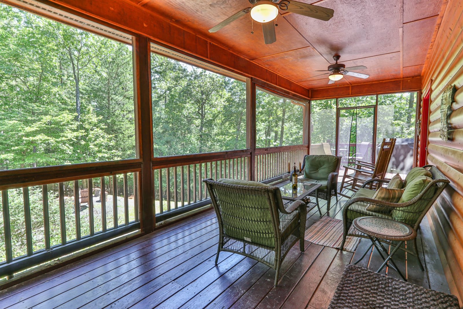 Blue Sky Cabin Rentals: Whitetail Ridge