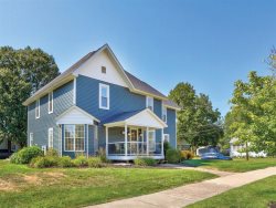 604 Indiana Avenue, South Haven Vacation Rental