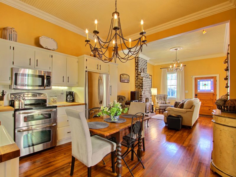 Vacation Rental Homes Savannah vacation rentals Historic