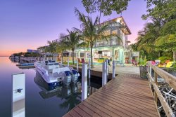 Vista Del Mar ~ Luxury Florida Keys Vacation Rental ~ with Pool Table and Full Outdoor Kitchen