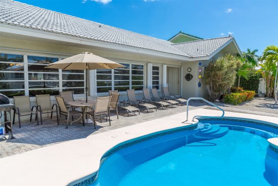 Key Colony Beach Rentals A Florida Keys Beach Resort