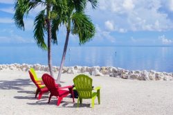 Oasis In The Keys - Beautiful Oceanfront Home, Kayaks & Paddleboards, Cabana Club w Shared Pool