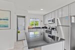 Granite countertops & Stainless steel appliances