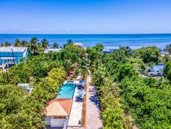 Casa Feliz ~ Private, Beachfront Oasis with Heated Resort-Style Pool!