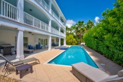 KCB ~ Oceanside Manor - Private Pool Home with 30' Dockage and 360 Views