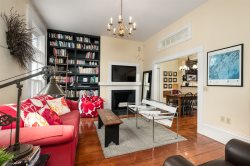 Urban Chic Furnished Townhouse in Portland's Art District