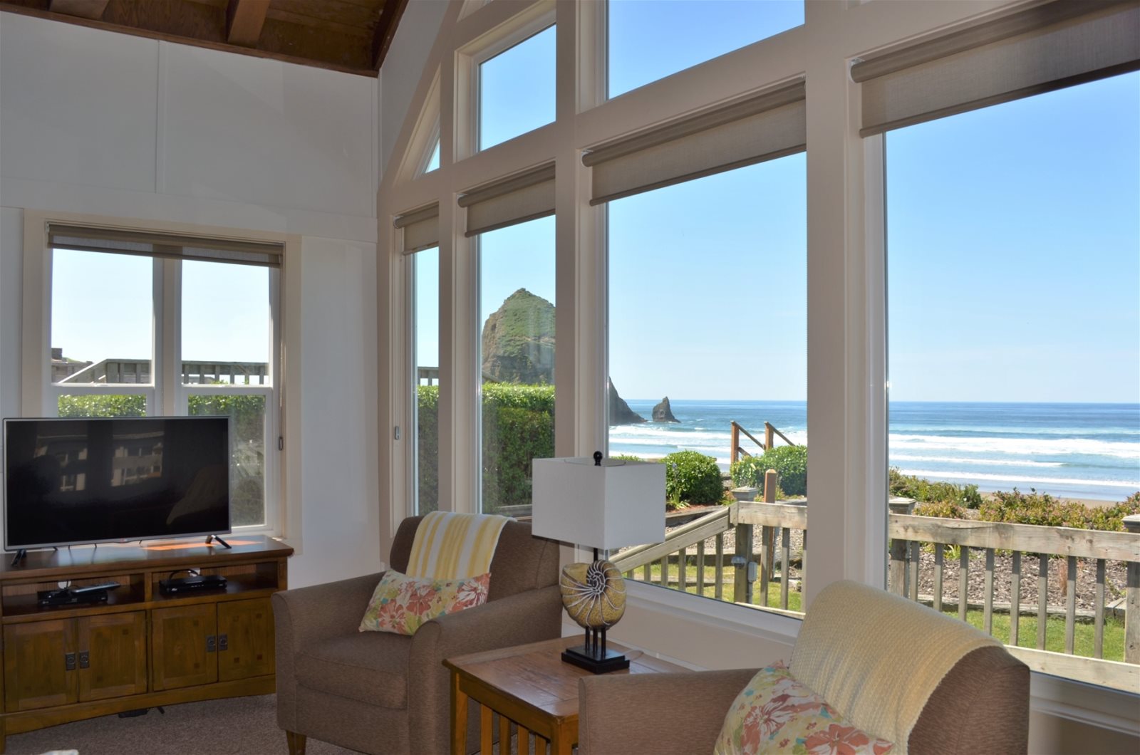 Seahorse Oceanfront Cannon Beach Home Cannon Beach Vacation Rentals