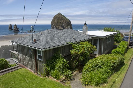 Oregon Coast Cabins Cottages In Cannon Beach Nearby