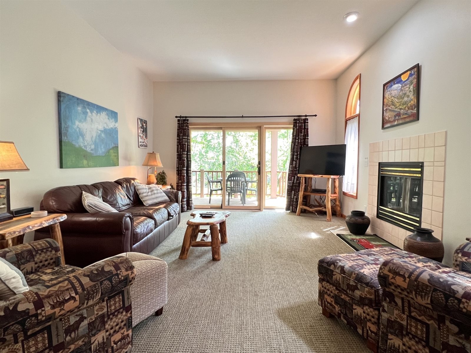 2 Bedrooms Mountain Harbor Rentable Boat Slip Whitefish Vacation