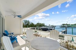 Chic marina front villa! 114 Mariners Club Key Largo