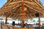 Pool Bar