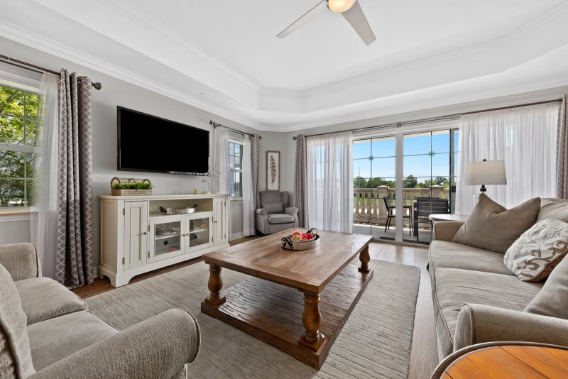 Stunning Luxury Reunion Resort CondoReunion Vacation Homes