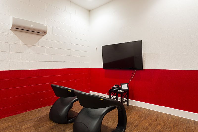 Homestead Contemporary 4 Bed Luxury Villa in Reunion Resort with