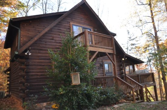 Whispering Woods Cabin Smoky Mountain Vacation Rental - 