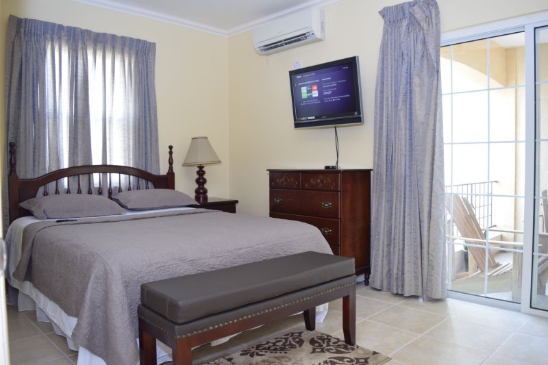 Master Bedroom Kingston prohomesja - jamaica vacation rentals Master Bedroom Kingston prohomesja - jamaica vacation rentals