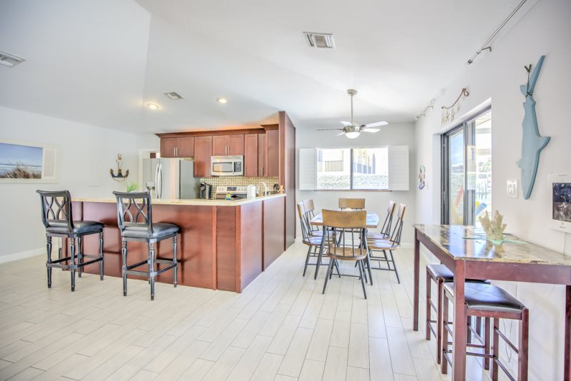 Home - Fish Bowl Kitchen