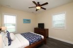 3rd Bedroom w/ Queen Bed