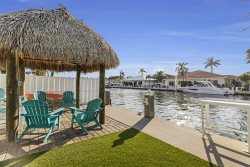 Great Escape: Half Duplex, Cabana Club, Tiki Hut