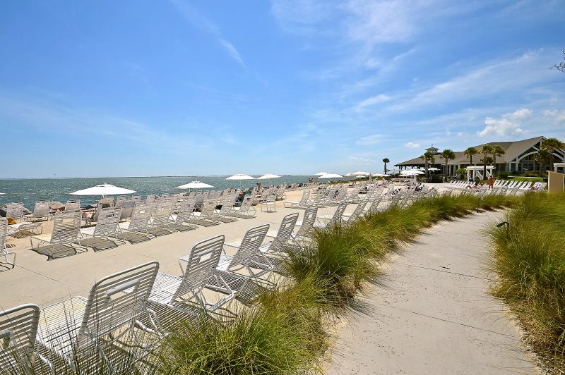 757 Spinnaker Villa Seabrook Island Sc Beach Biking Nature Bedroom 1 Master King Tv Private Bathroom Second Floor