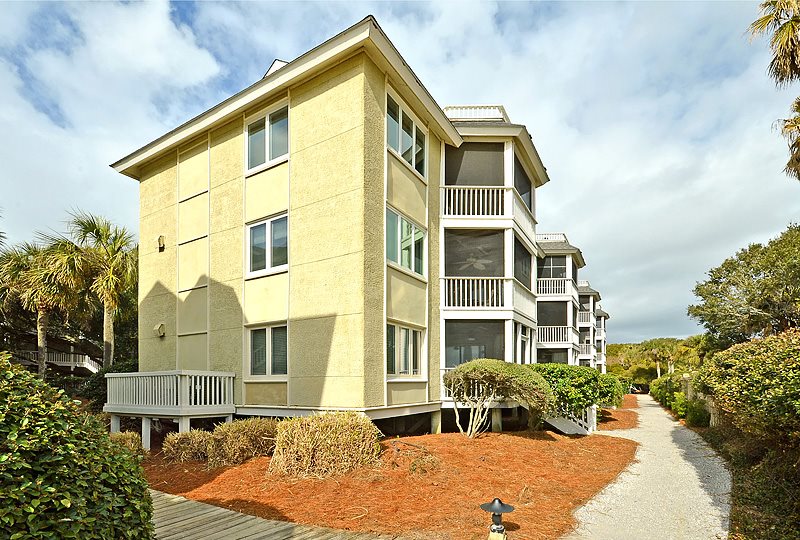 303G Port O' Call, Wild Dunes, Isle of Palms, Oceanview condo