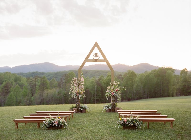 RockFish Ranch Estate Family Reunions, Weddings, Corporate Retreats