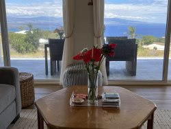 Hale Lewa - Newer Home - Ocean Views - 30 Day Rental