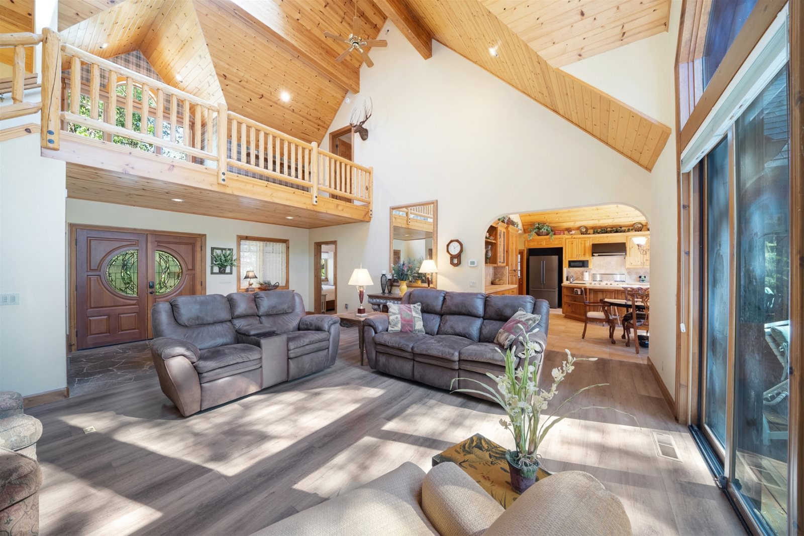 24 Wishram Plumas Pines Vacation Homes and Rentals