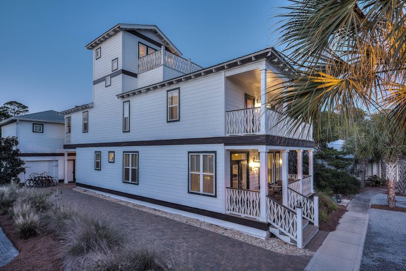 New Seacrest Beach House with Private Pool and Decor