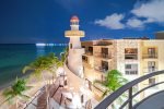 El Faro pool with ocean view