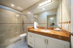 Guests Bathroom