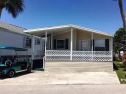 2 Bedroom 2 Bath with Front Porch Pet Friendly - Dogs Only up to 30 Lbs - 3 Month Min in Season WIFI