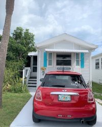 Cheerful & Bright 2 Bed 2 Bath Beach Cottage WIFI