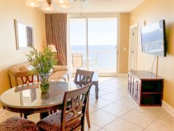 Oceanfront Getaway With Amazing Views, Shared Pools & Hot Tubs!