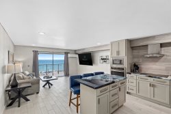 616 - Waterfront condo w/ amazing ocean views, beach access, shared pools & hot tub!