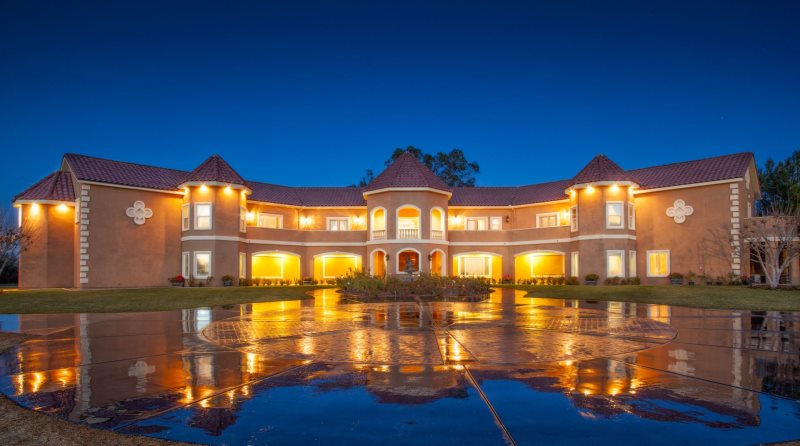 Temecula Wine Country Exclusive Retreat For Wedding Parties Corporate Retreats Family Gatherings