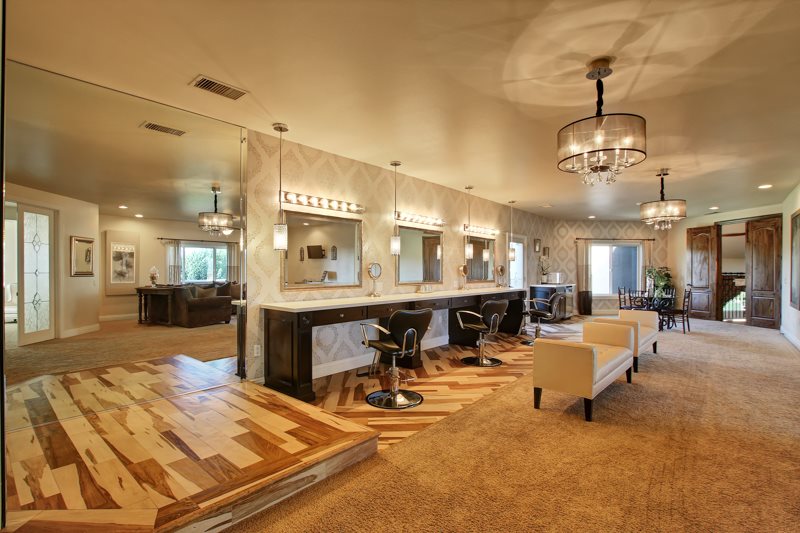 Temecula Wine Country Exclusive Retreat For Wedding Parties Corporate Retreats Family Gatherings