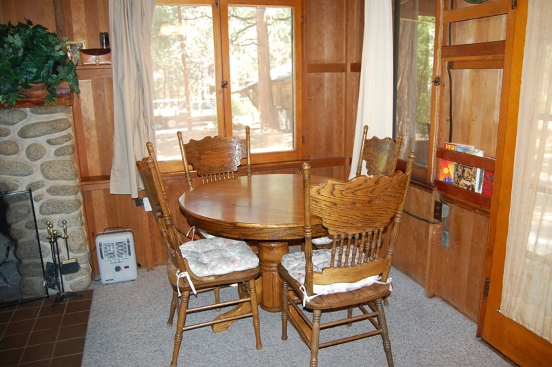 Idyllwild Vacation Rentals, Idyllwild Lodging, Idyllwild Cabins, homes